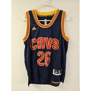 Men’s Adidas Kyle Korver 26 Cleveland Cavs Swingman Jersey Sewn Size S +2 Length